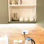 Zhana 아파트 *