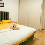 아파트 Zhana *