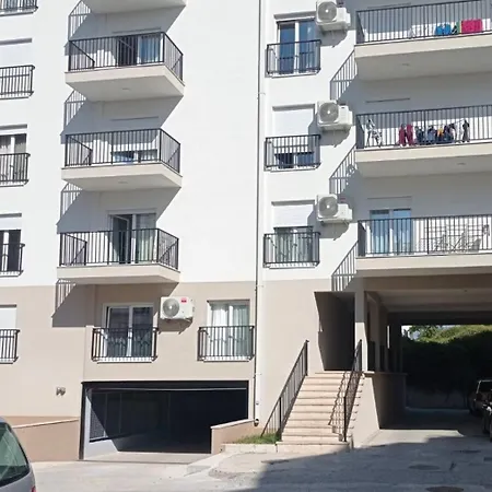Zhana Lägenhet Podgorica